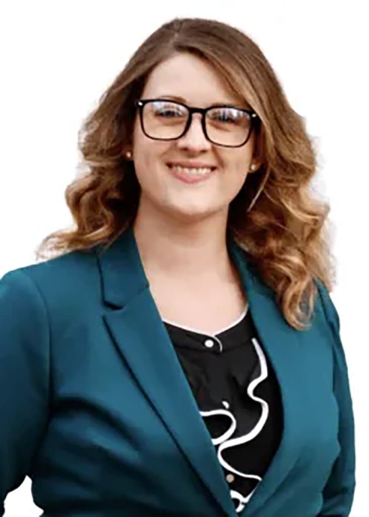 Dr. Karis Callaway